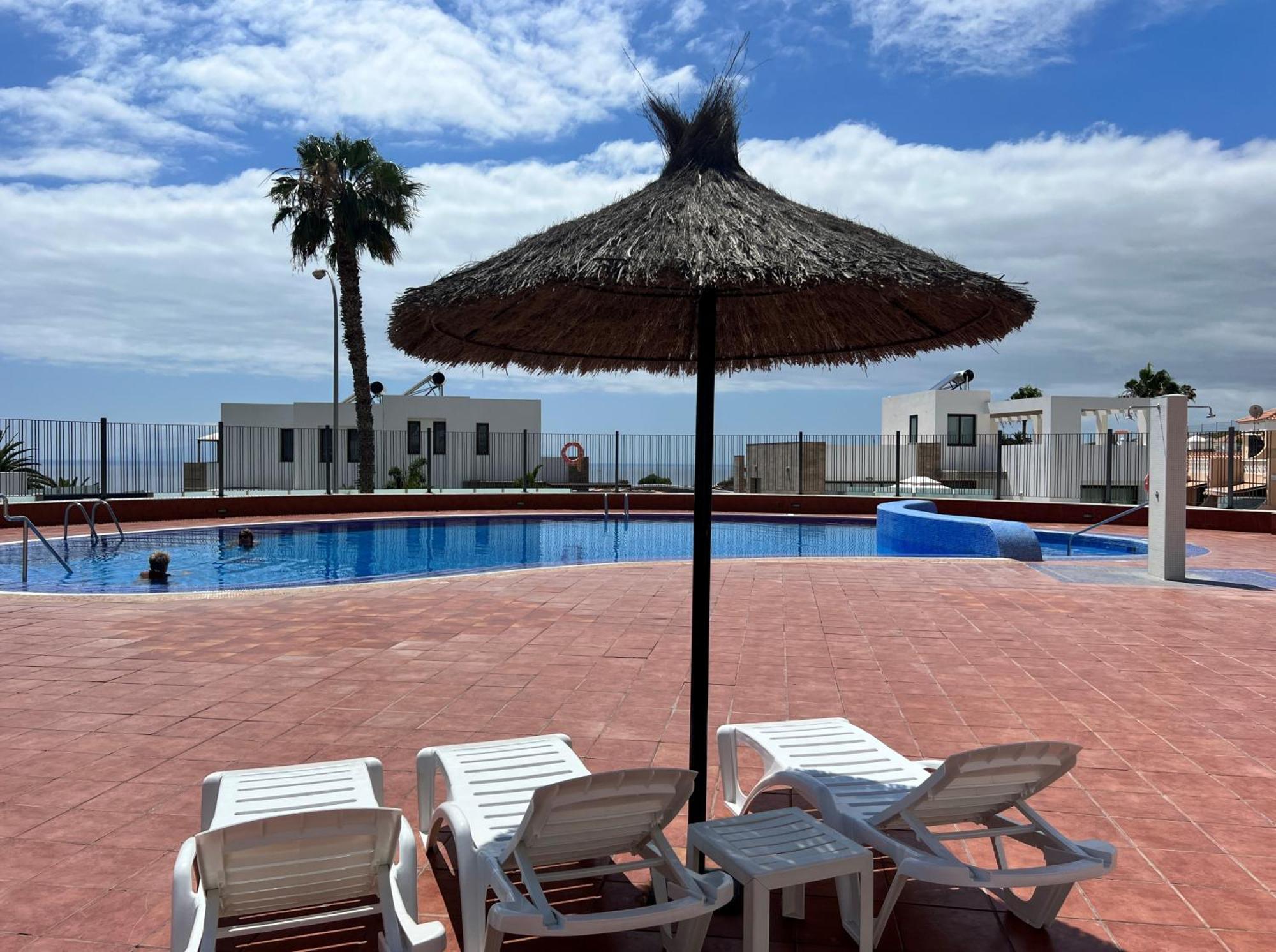 Paulmarie Duplex In Colina Blanca Appartement